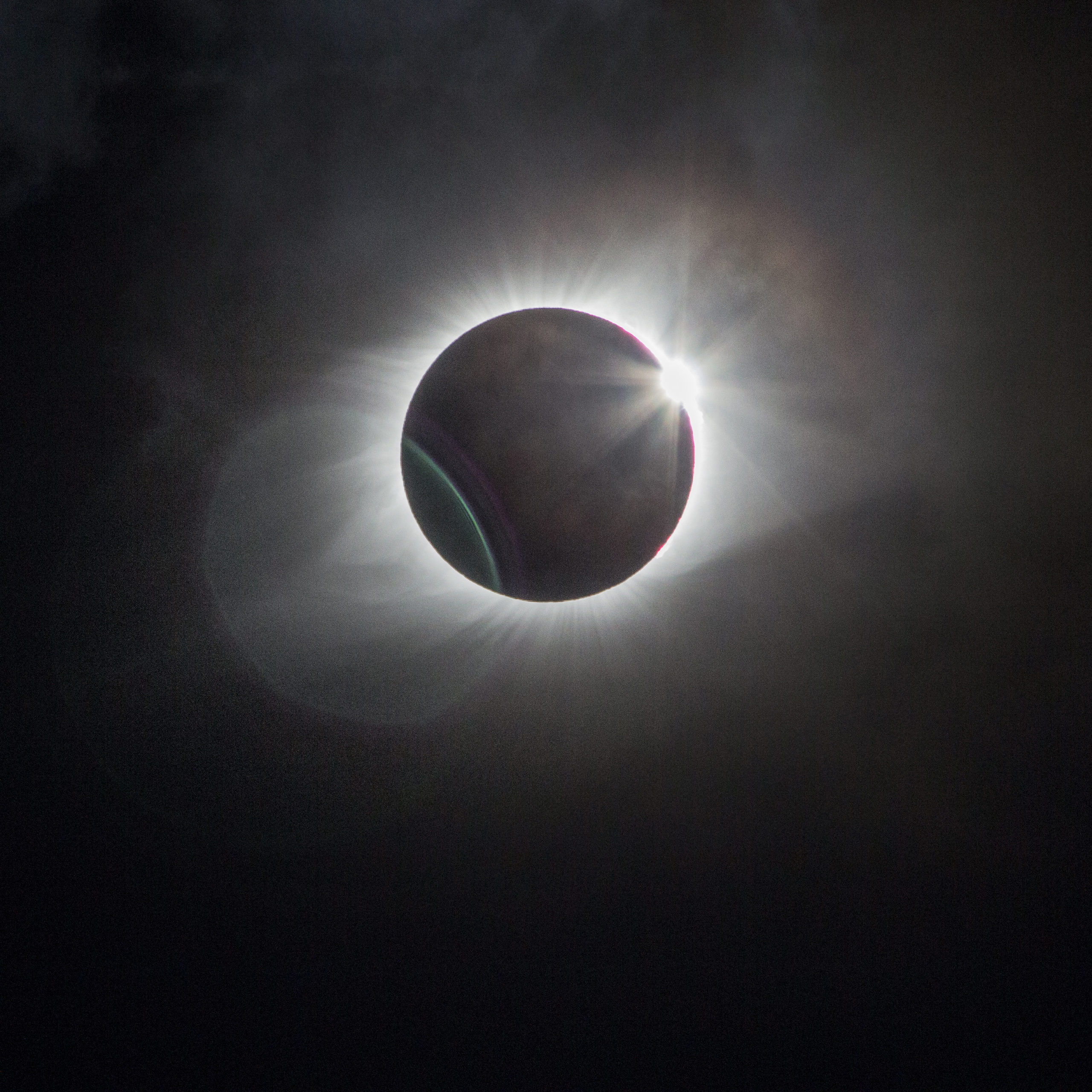 Total solar eclipse from August 21, 2017.