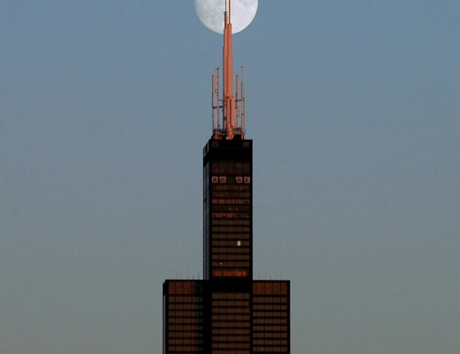 The full Moon and the Willis Tower