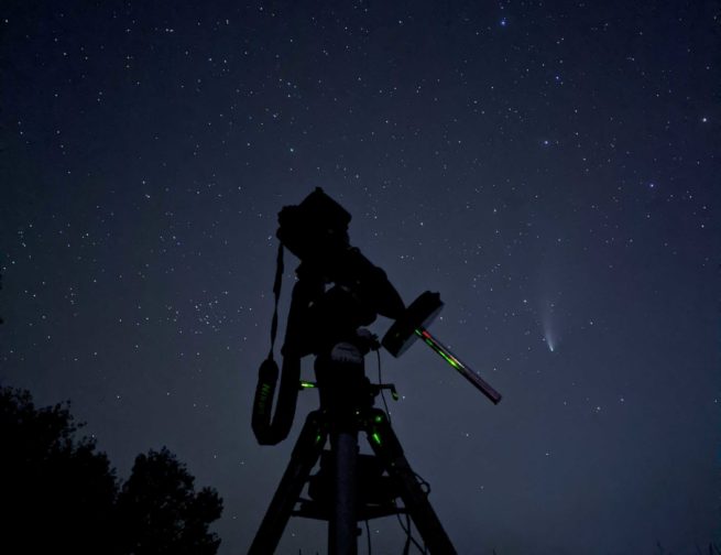 Night photography set up with Comet NEOWISE in the background.